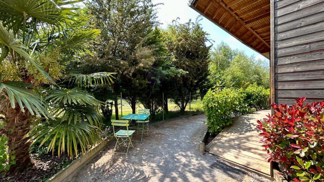 Chalet Avec Terrasse Sur Pilotis Vue Sur L'Etang Рю Экстерьер фото